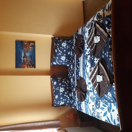 Hostel Victoria Сілістра Екстер'єр фото
