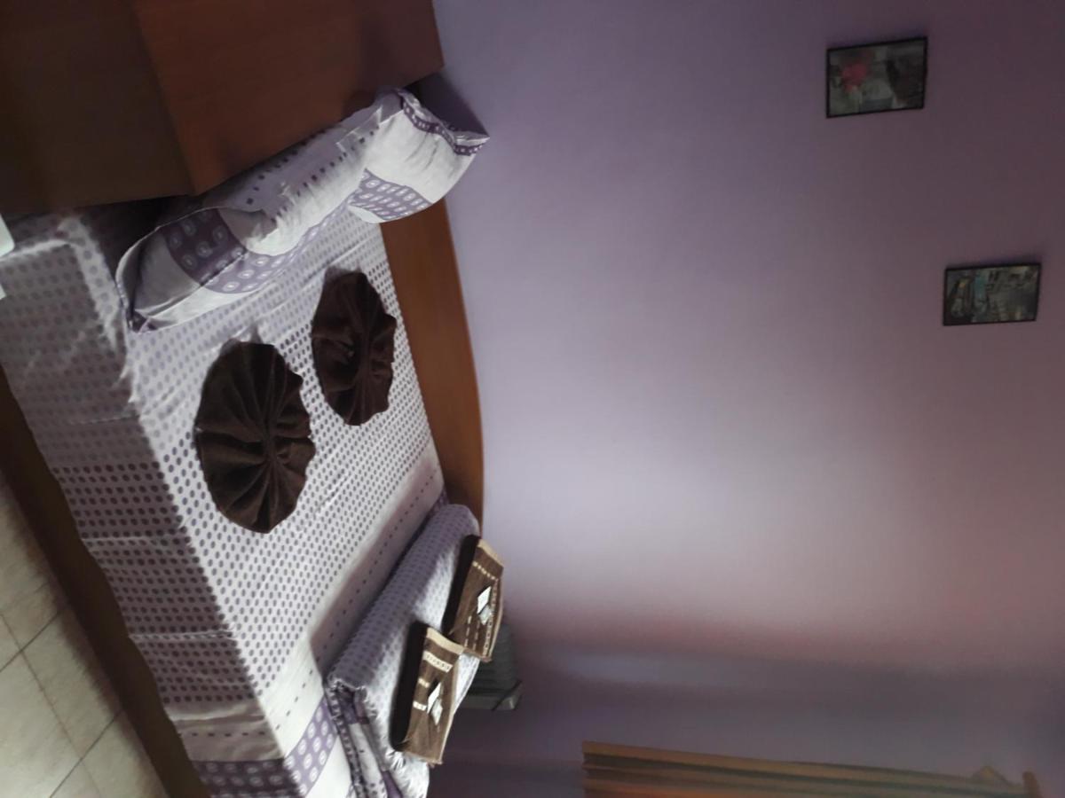 Hostel Victoria Сілістра Екстер'єр фото