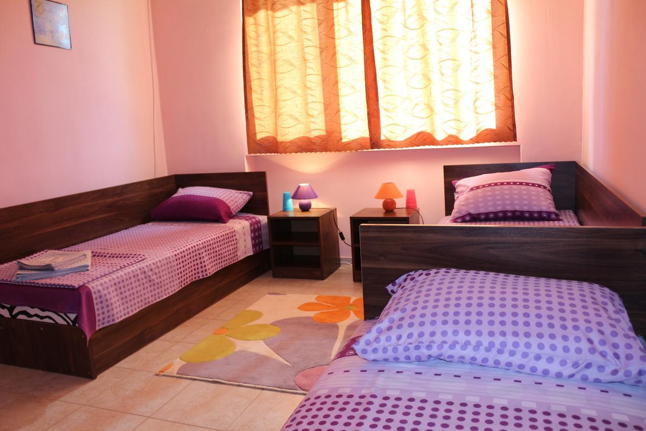 Hostel Victoria Сілістра Екстер'єр фото